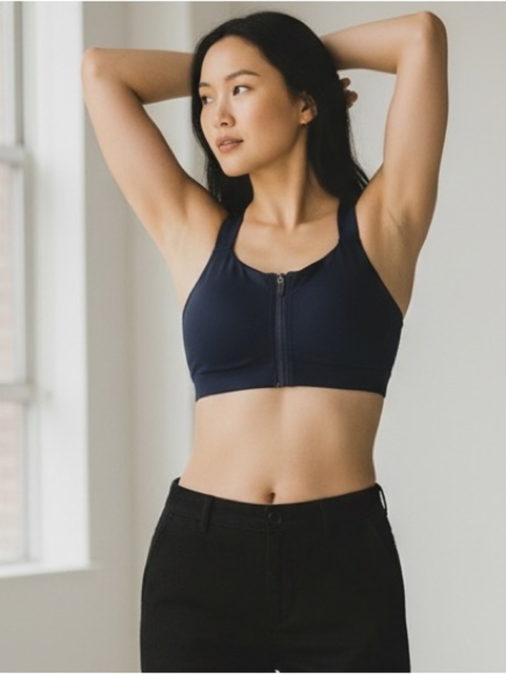 Victoria Sport Incredible Knockout Ultra Max Front Zip Sports Bra Black 36 DD